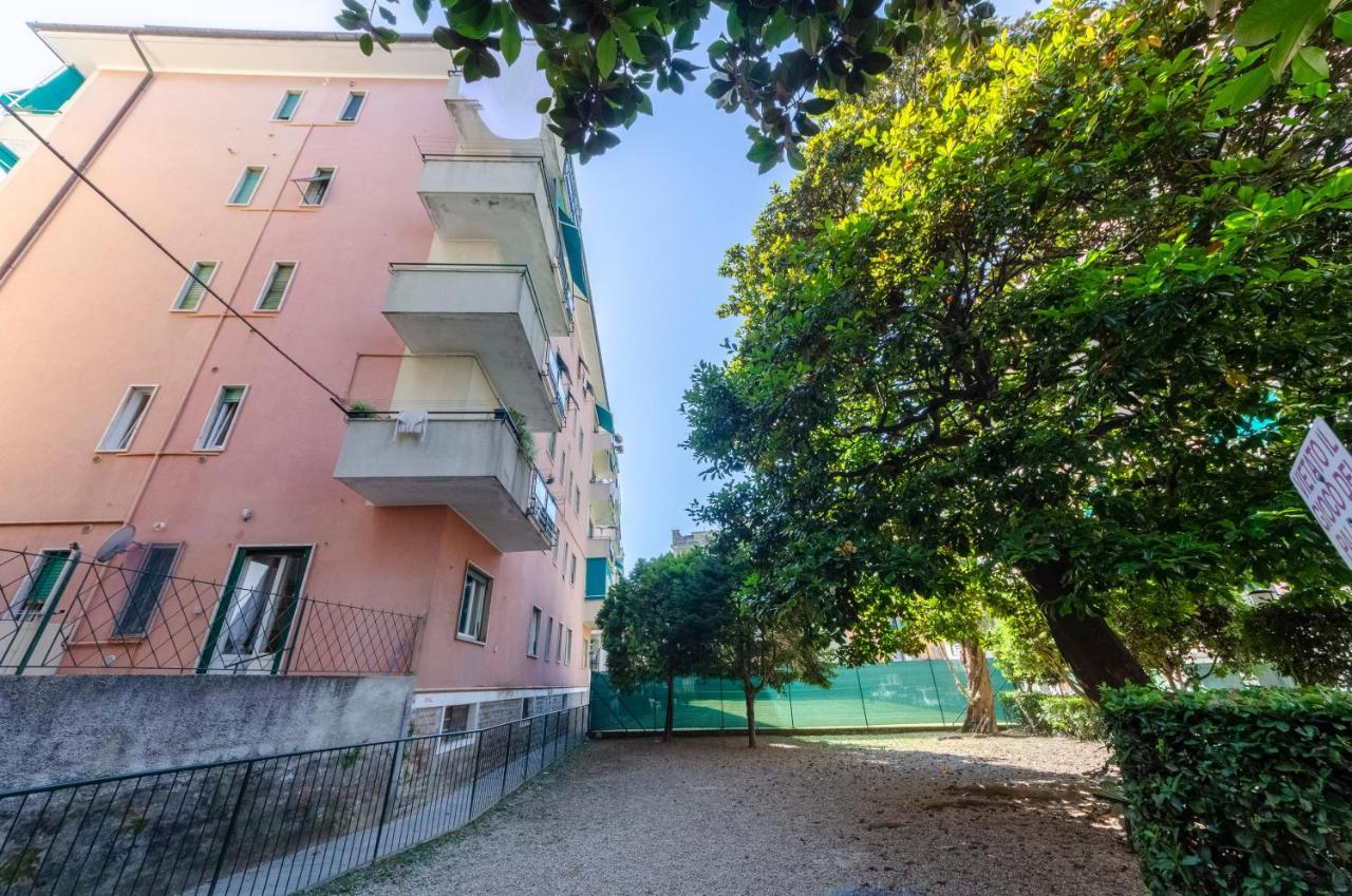 Joivy Lovely Apt For 4 On The Italian Riviera In Rapallo Kültér fotó